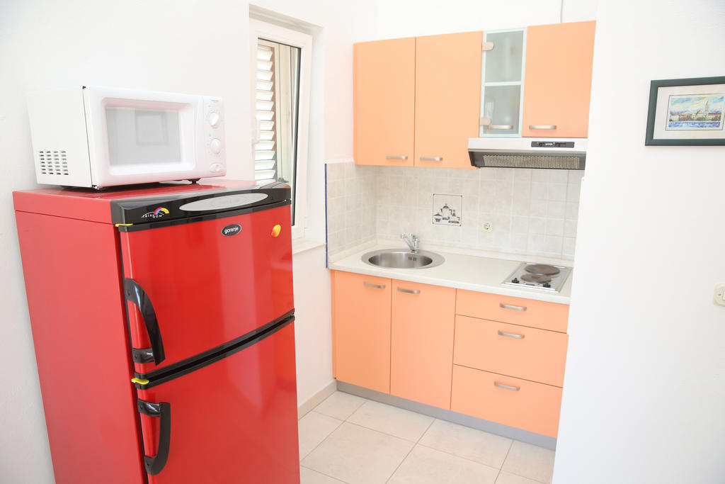 Apartmani Ukalovic Задар Экстерьер фото